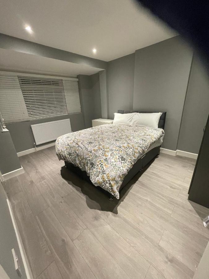 Vale Nky Apartment Rooms ロンドン エクステリア 写真