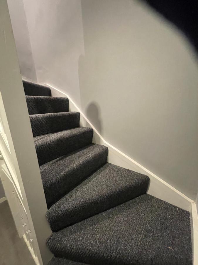 Vale Nky Apartment Rooms ロンドン エクステリア 写真