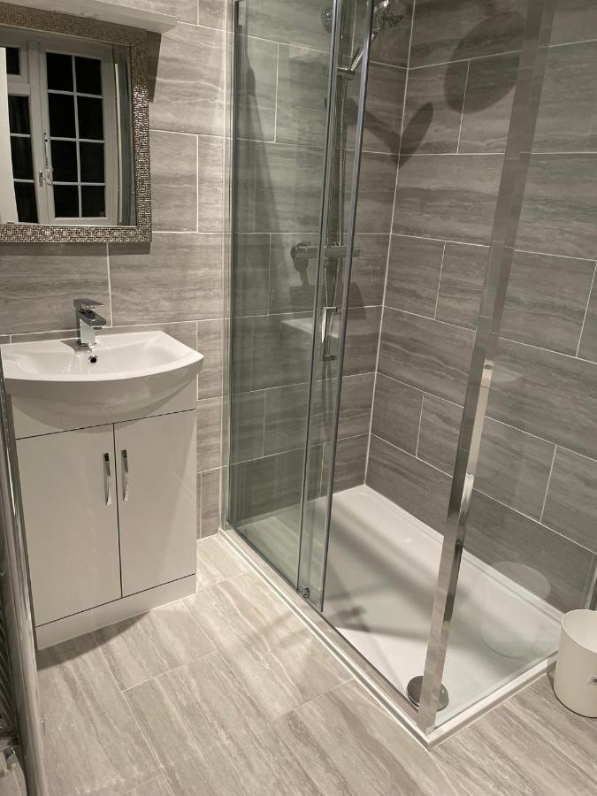 Vale Nky Apartment Rooms ロンドン エクステリア 写真