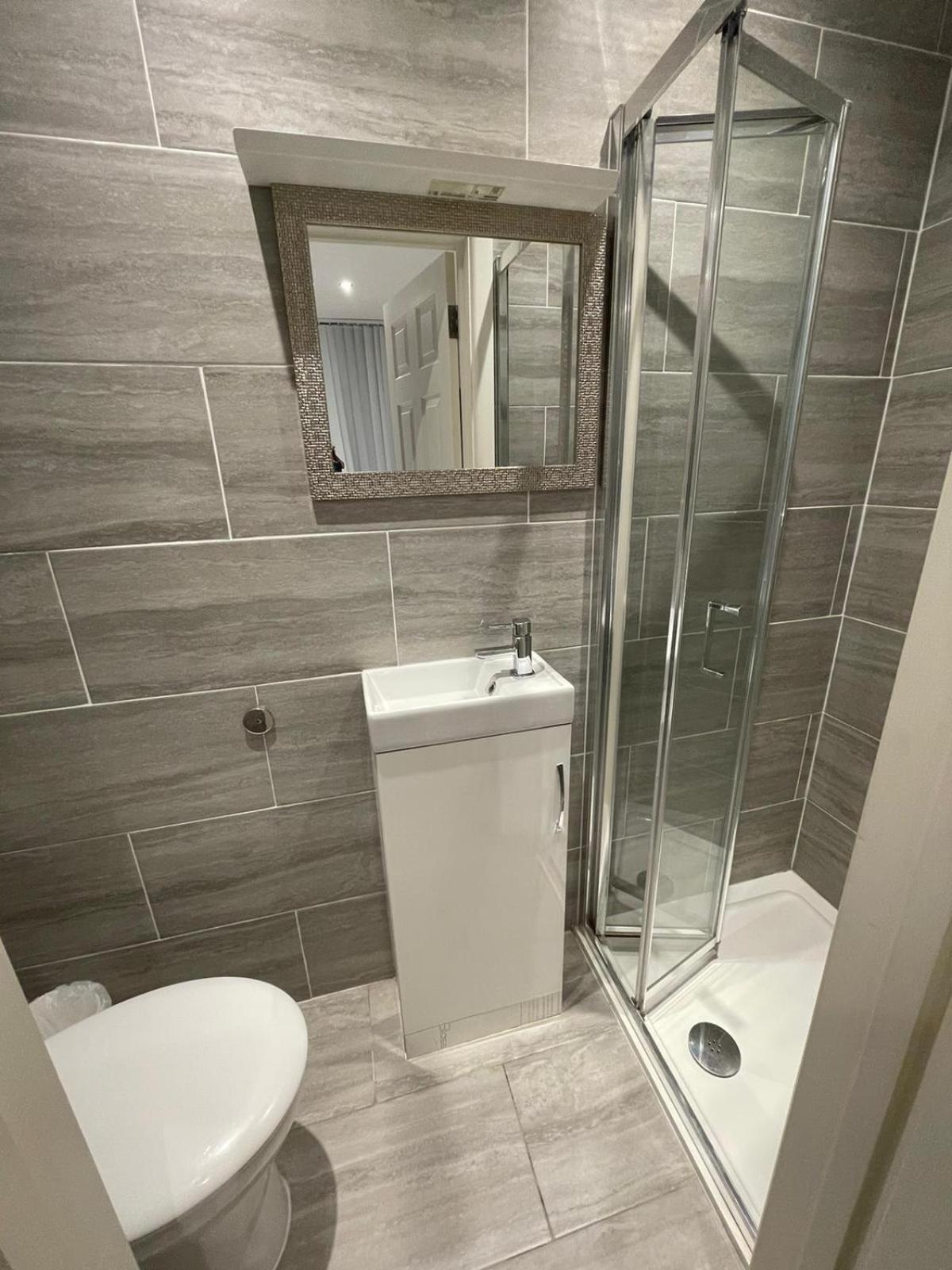 Vale Nky Apartment Rooms ロンドン エクステリア 写真